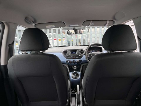 Hyundai i10 1.0 i10 SE 5dr 35