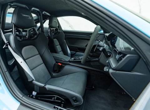 Porsche 911 GT3 RS (992) 15