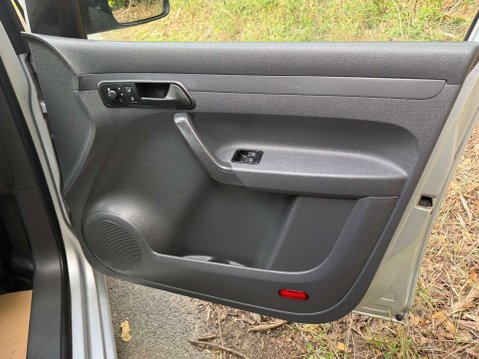 Volkswagen Caddy 1.6 Caddy C20 TDI BlueMotion 35