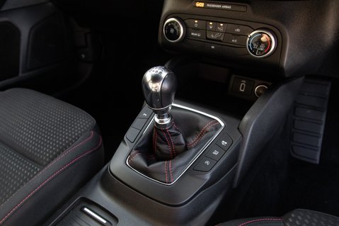 Ford Focus ST-LINE 31