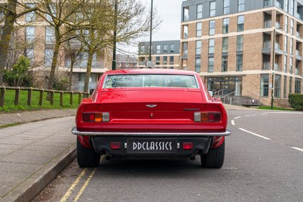 Aston Martin V8 Vantage X-Pack 580X 6