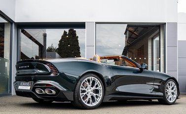 Aston Martin Vanquish Volante 4