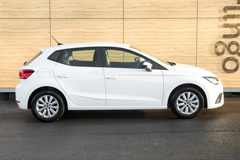 SEAT Ibiza TSI SE 12