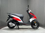 Ajs Firefox 2026 ONLY 269 MILES 1 OWNER MOT 2029 IDEAL LEARNER SCOOTER 125CC 4