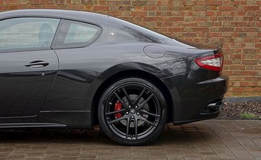 Maserati Granturismo Sport 8