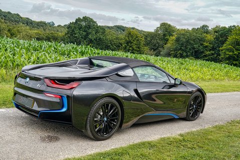 BMW I8 Roadster 23