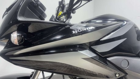 Honda CBF125 CBF125 2012 ONLY 5K MOT SERVICED ICONIC LEARNER BIKE 125CC 33