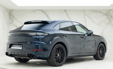 Porsche Cayenne GTS Coupé 7