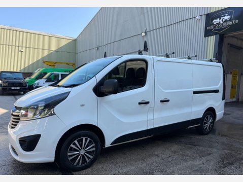 Vauxhall Vivaro 1.6 CDTi 2900 Sportive Panel Van 5dr Diesel Manual L2 H1 Euro 6 (120 ps) 22