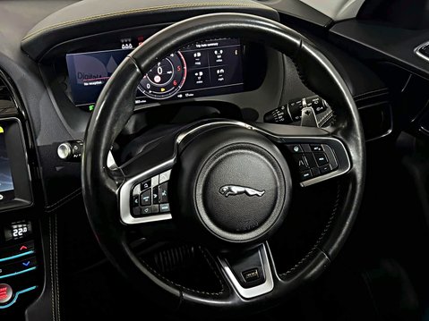 Jaguar F-Pace V6 SPORT AWD 14