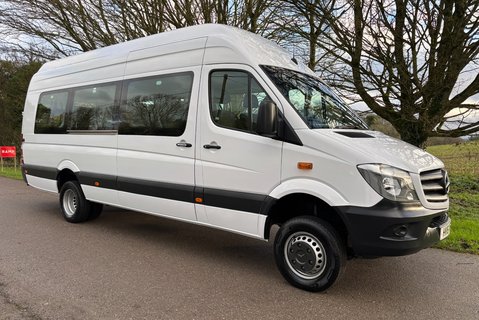 Mercedes-Benz Sprinter 519 4x4 14 Str Minibus - Air Con Con - Ex MOD 5