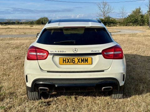 Mercedes-Benz GLA Class GLA 220 D 4MATIC AMG LINE PREMIUM FULL SERVICE HISTORY Low Mileage 6