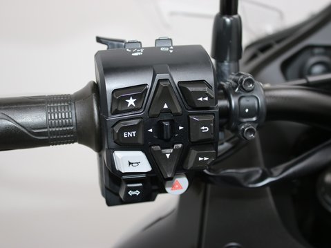 Honda NT1100 NT 1100 A-N 27