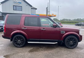 Land Rover Discovery SDV6 SE AUTO 7 SEATER 2
