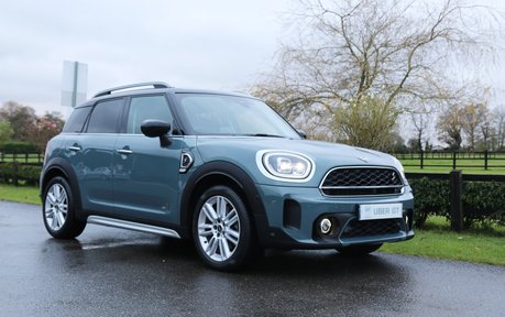 Mini Countryman Cooper S All4 Exclusive - Panoramic Roof, HUD, Harman Kardon and More 2