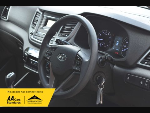 Hyundai TUCSON 1.6 Tucson S Blue Drive 2WD GDi 5dr 38