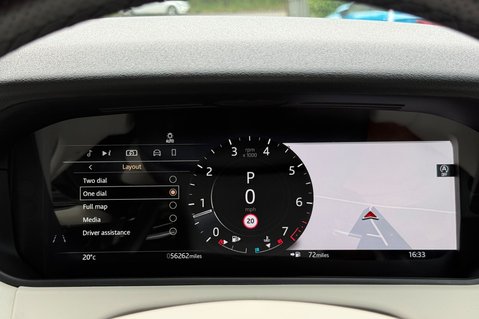 Land Rover Range Rover Velar R-DYNAMIC HSE - ALL BLACK - SLIDING PAN ROOF -2 OWNERS - SERVICE HISTORY 42