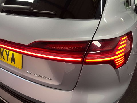 Audi E-Tron e-tron Technik 50 Quattro 4WD 5dr 50