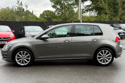 Volkswagen Golf GT TDI BMT - £20 ROAD TAX - 2 OWNERS - 11 SERVICES -SAT NAV 9