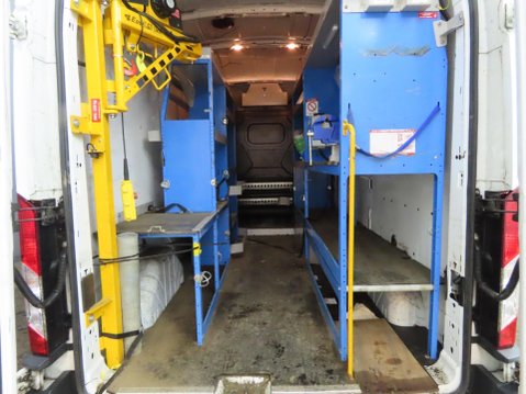 Ford Transit 2.0 350 EcoBlue FWD L2 H3 Euro 6 5dr 9