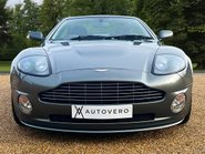 Aston Martin Vanquish V12 S 2