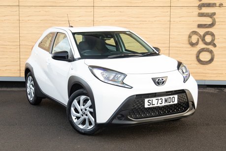 Toyota Aygo X VVT-I PURE