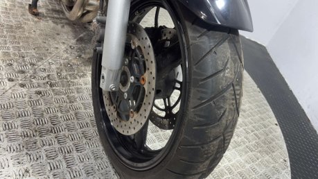 Suzuki Bandit 650 GSF 2006 9K GOOD LOOKING PROJECT BIKE / BARN FIND NAKED 650CC A2 7