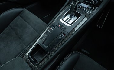 Porsche 911 GT3 (991.2) 19