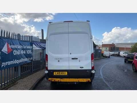 Ford Transit 2.0 350 EcoBlue FWD L2 H3 Euro 6 5dr 7