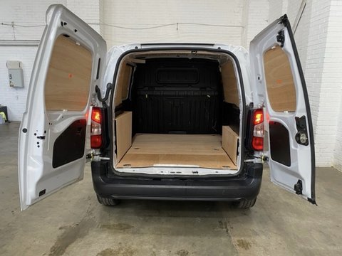 Peugeot Partner BLUEHDI PROFESSIONAL PREMIUM PLUS L1 7