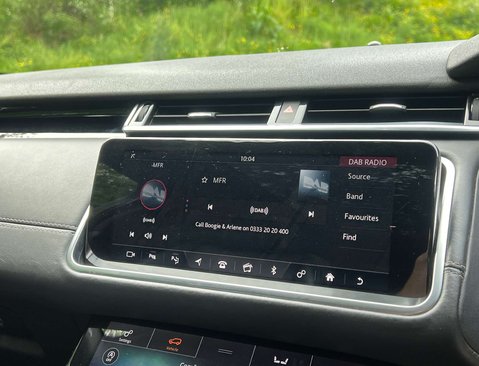 Land Rover Range Rover Velar 3.0 Range Rover Velar R-Dynamic HSE D300 Auto 4WD 5dr 30