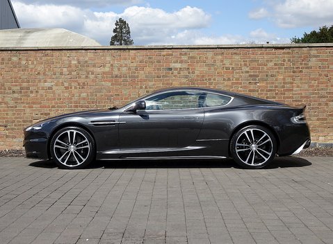 Aston Martin DBS 7