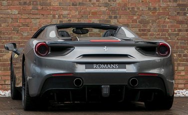 Ferrari 488 Spider 3