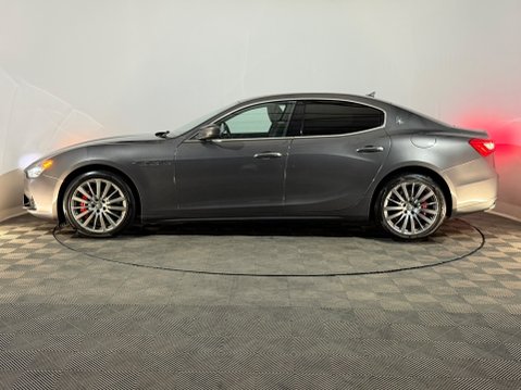 Maserati Ghibli DV6 5