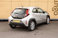 Toyota Aygo X VVT-I PURE 2