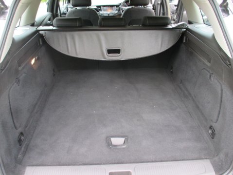 Vauxhall Astra 1.4i Turbo SRi Sports Tourer Euro 6 5dr 45