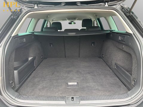 Volkswagen Passat 1.4 TSI 13kWh GTE Estate 5dr Petrol Plug-in Hybrid DSG Euro 6 (s/s) (218 ps 21