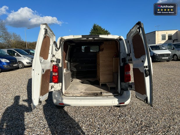 Toyota Proace SWB L1H1 Low Roof Comfort Air Con Alloys Camera Nav EURO 6 NO VAT 10