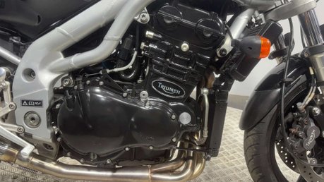 Triumph Speed Triple 855 1998 17K RUNNING PROJECT BIKE SPARES OR REPAIR CLASSIC NAKED 24