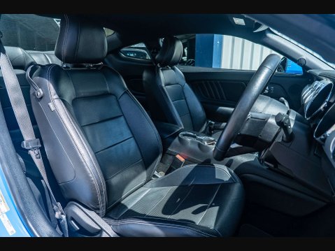 Ford Mustang 5.0 Mustang GT 2dr 10