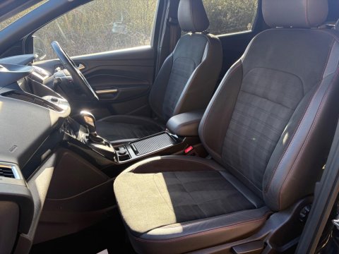 Ford Kuga ST-LINE TDCI 17