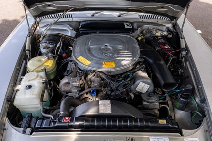 Mercedes-Benz SL Series 380 SL 24