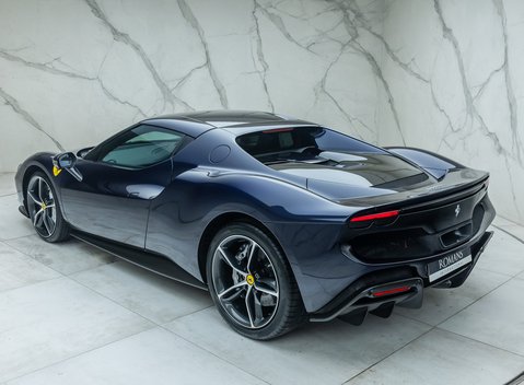 Ferrari 296 GTB 7