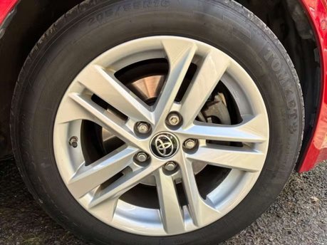Toyota Corolla 1.8 VVT-h GPF Icon Tech Hatchback 5dr Petrol Hybrid CVT Euro 6 (s/s) (122 p 31