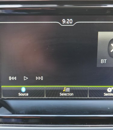 Skoda Fabia 1.2 SE TSI LOOK! £20.00 R/TAX .. 6 MAIN DEALER SERVICES! 1 OWNER..P/SENSORS 3