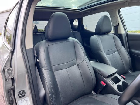 Nissan Qashqai 1.6 dCi Tekna 2WD Euro 6 (s/s) 5dr 10