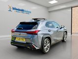 Lexus Ux 2.0 250h F Sport (Premium Plus) E-CVT E-FOUR Euro 6 (s/s) 5dr (Sunroof) 12