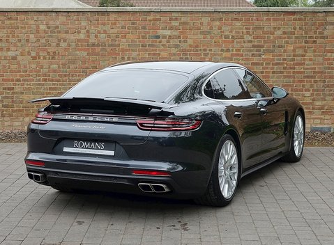 Porsche Panamera Turbo 3