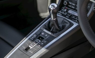 Porsche 911 (991.2) Carrera S 19