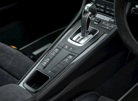 Porsche 911 (991.2) GT3 19